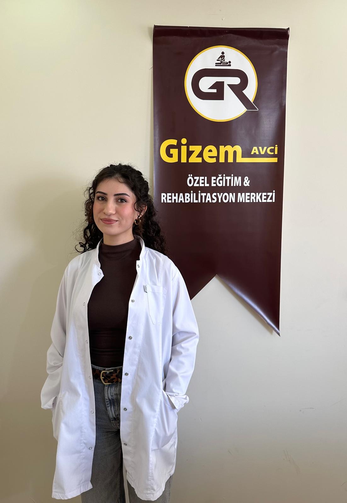 Ayşenur YILDIZOĞLU ÖZEL EĞİTİM UZMAN ÖĞRETİCİ