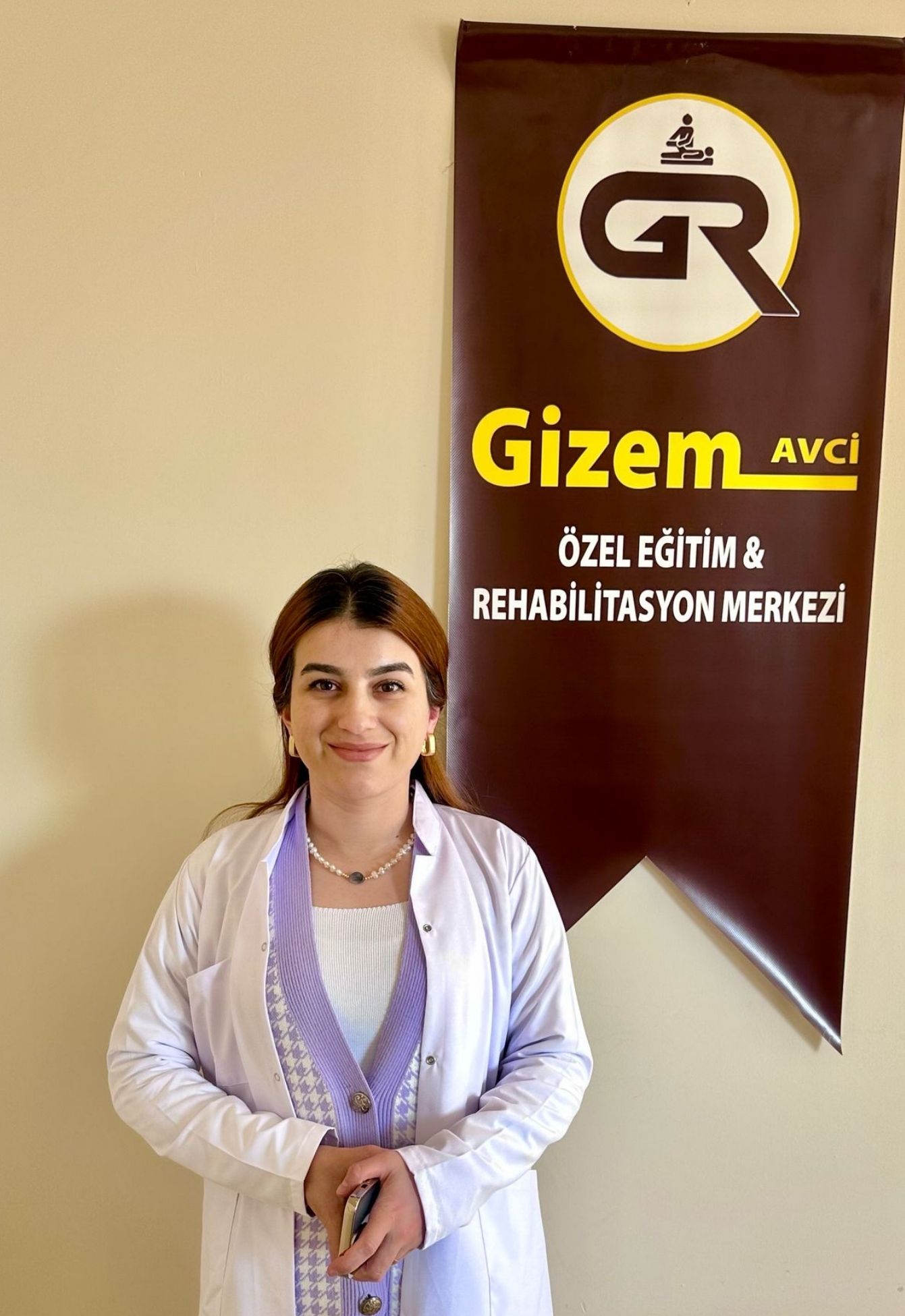 Ayşenur YILDIZOĞLU ÖZEL EĞİTİM UZMAN ÖĞRETİCİ